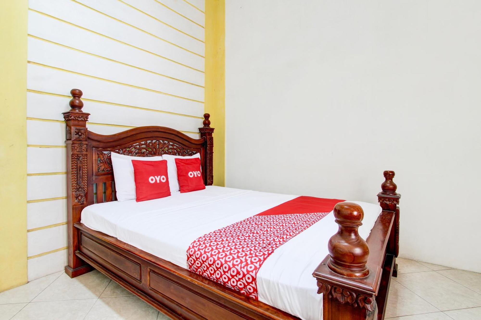 Hotel Oyo 94000 Omah Citra Genia